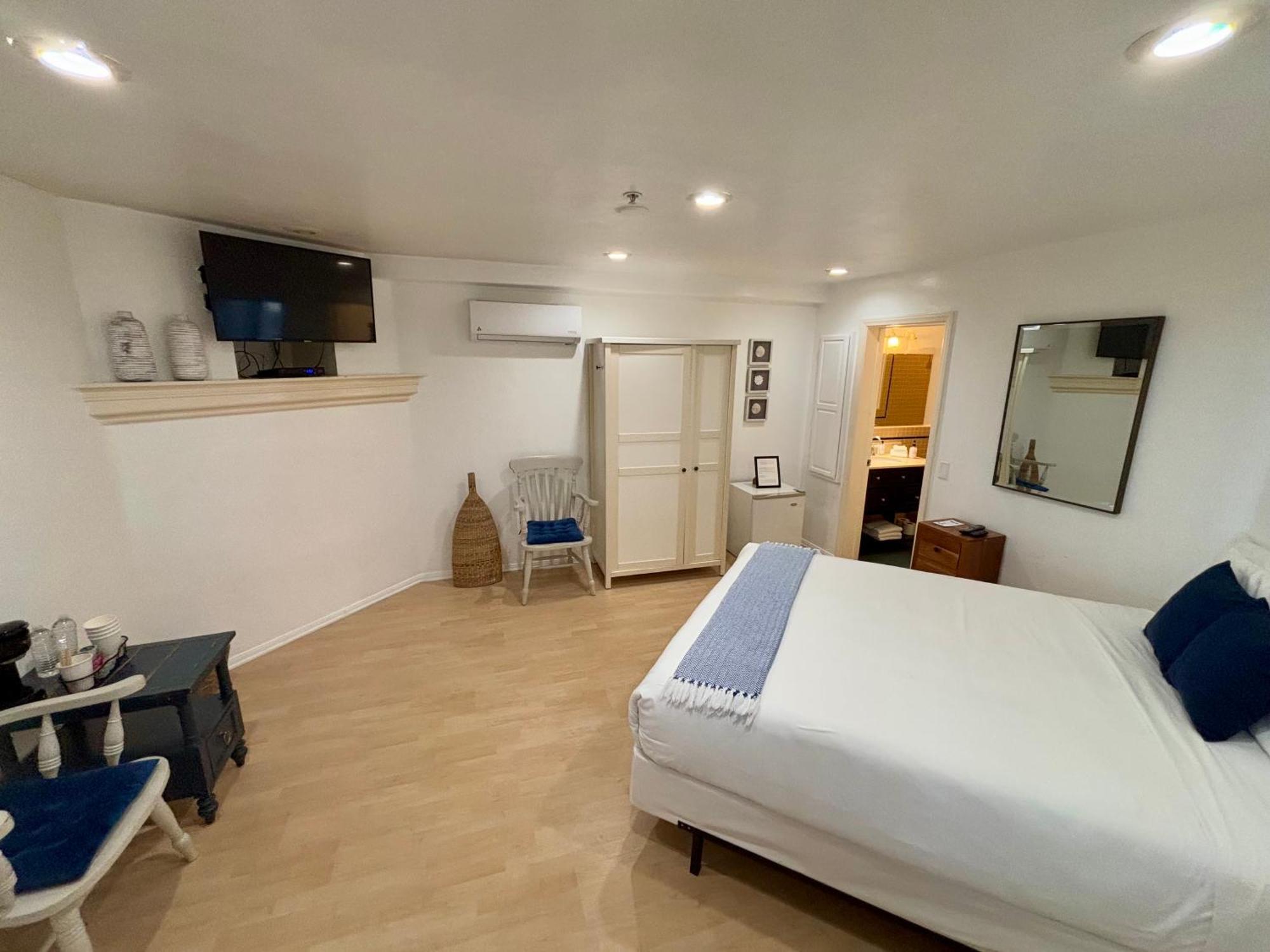 Casa Tropicana San Clemente Room photo