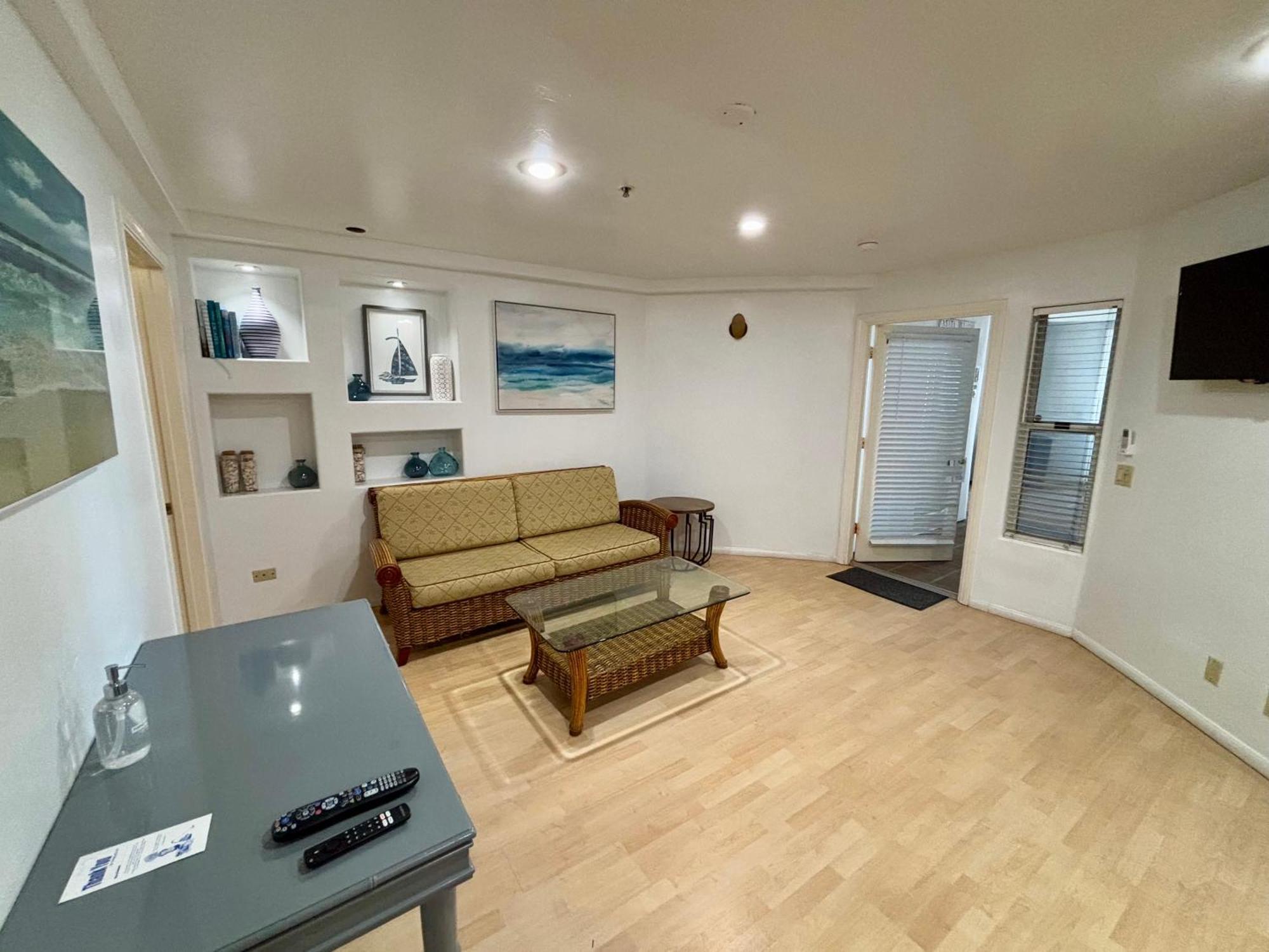 Casa Tropicana San Clemente Room photo