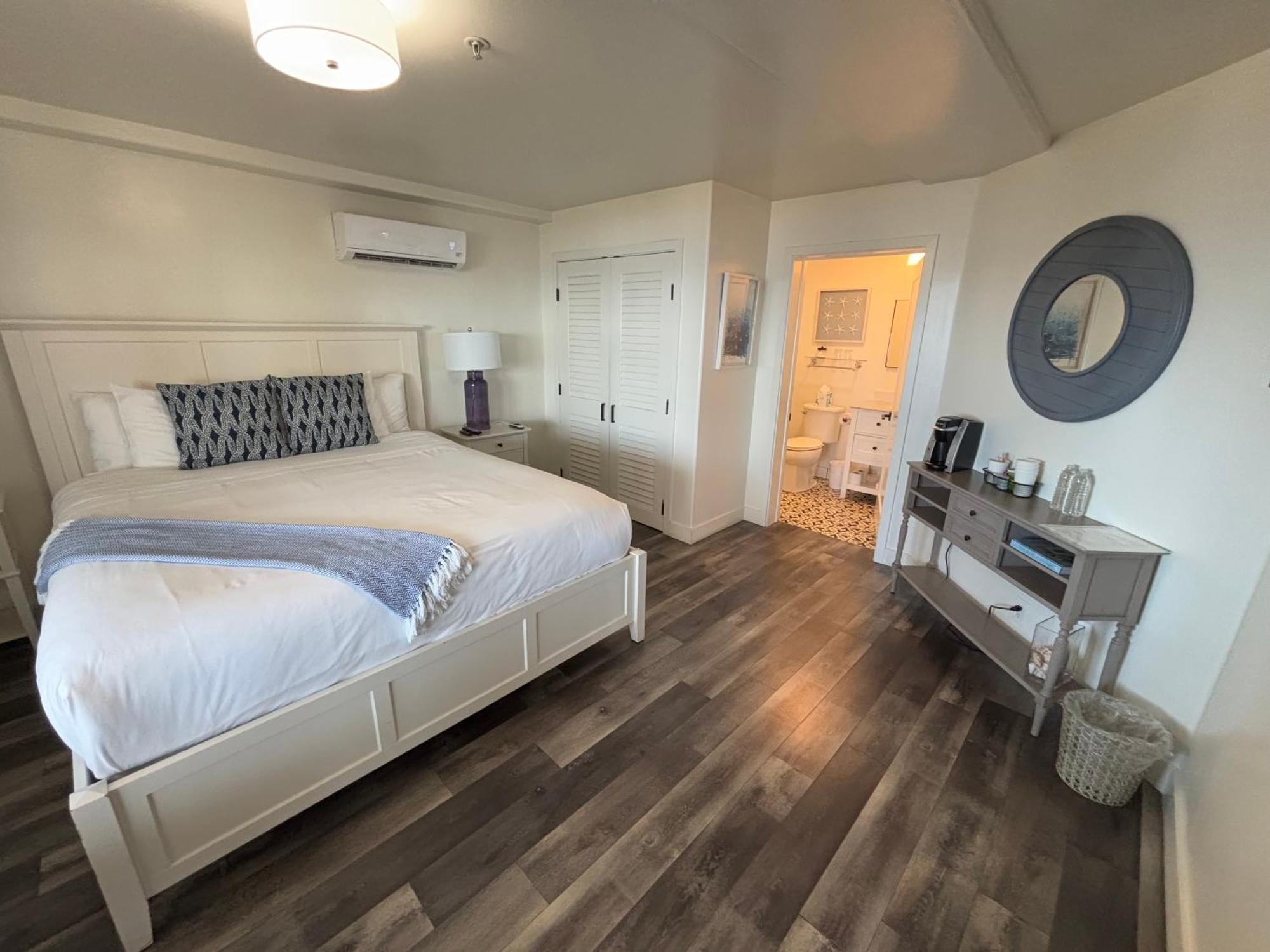 Casa Tropicana San Clemente Room photo